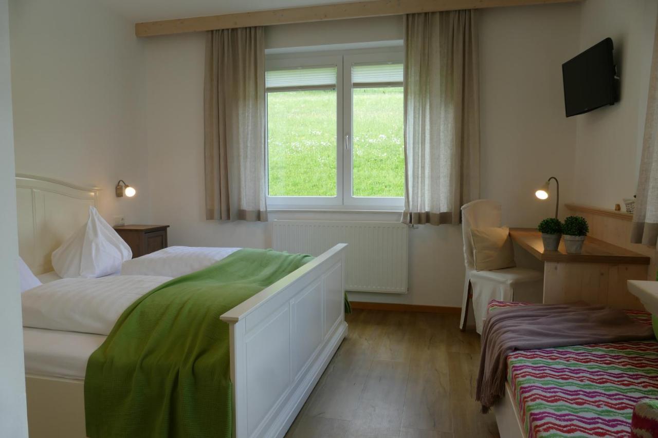 Pension Geissler-Reicher Oberwoelz Stadt Exterior foto