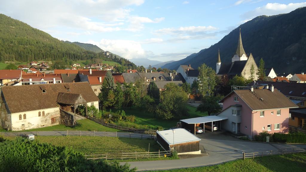 Pension Geissler-Reicher Oberwoelz Stadt Exterior foto